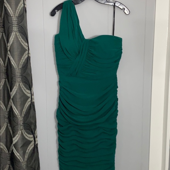 Dress - Picture 4 of 8